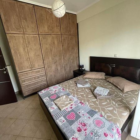 Bados House Apartment Kato Garouna Luaran gambar